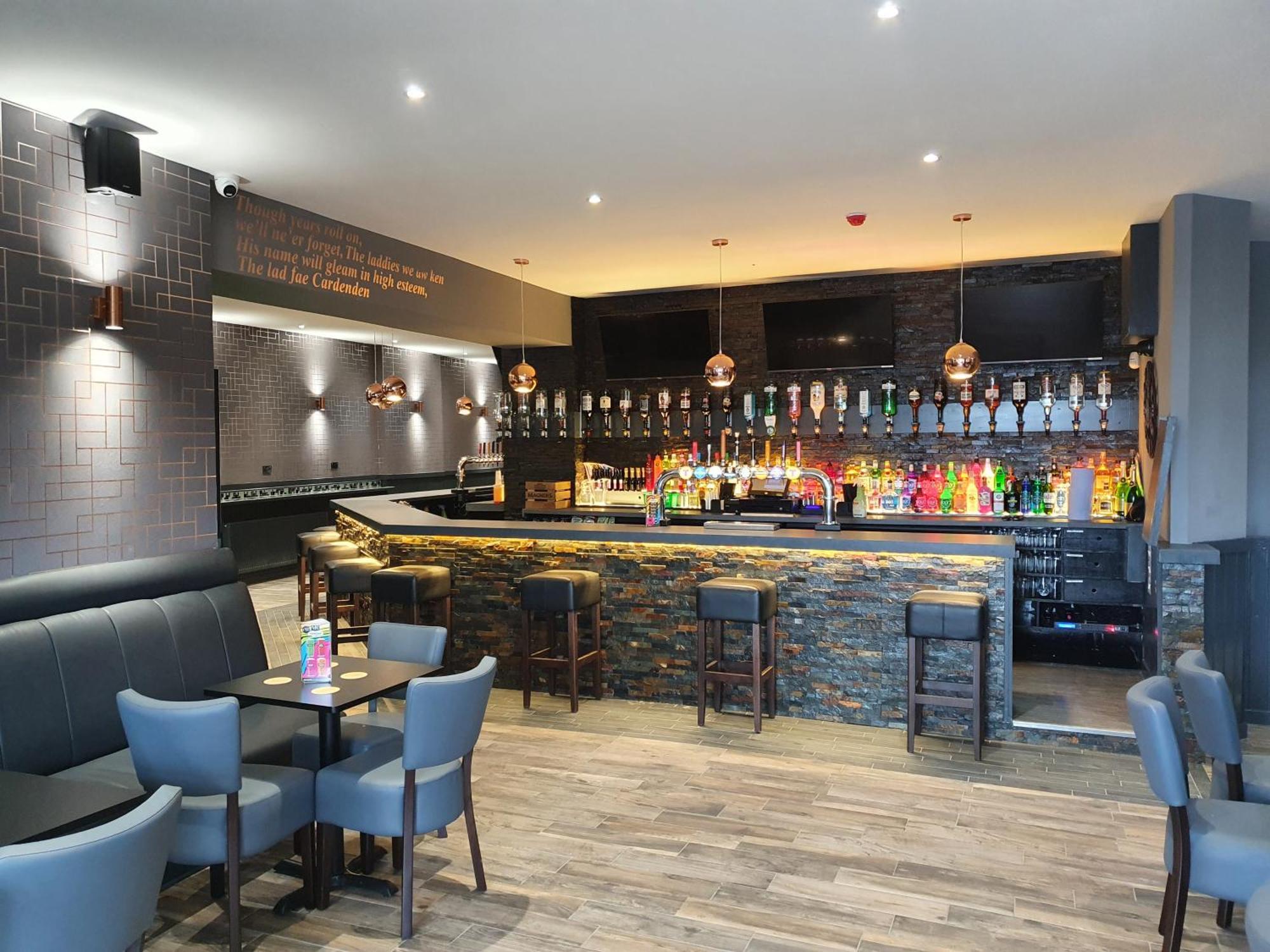 The Queens Hotel Cardenden Extérieur photo